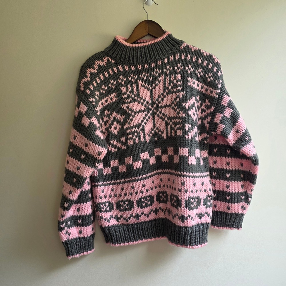 Paris Sport Club Vintage 90s Y2K Snowflake Fair Isle Knit Sweater Pink Grey Med
